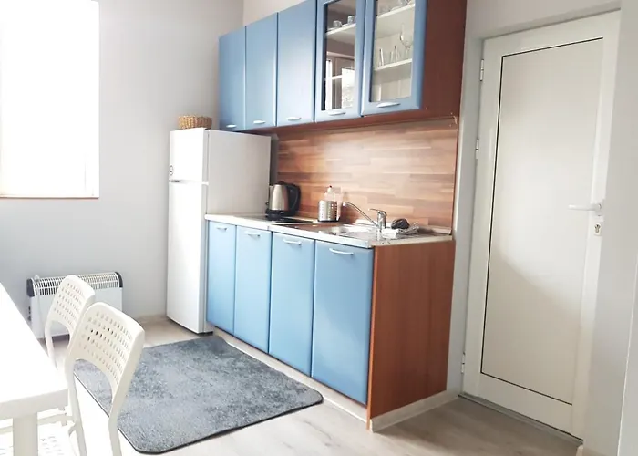 Flat In Varna, Location, Close To منزل للإقامة *