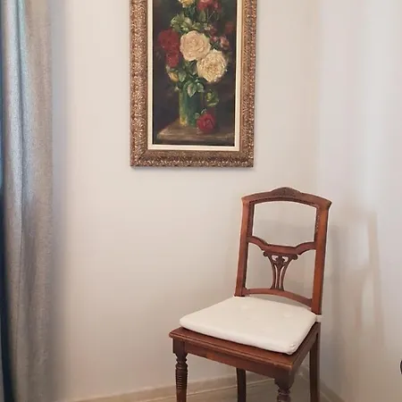 Flat In Varna, Location, Close To * Warna